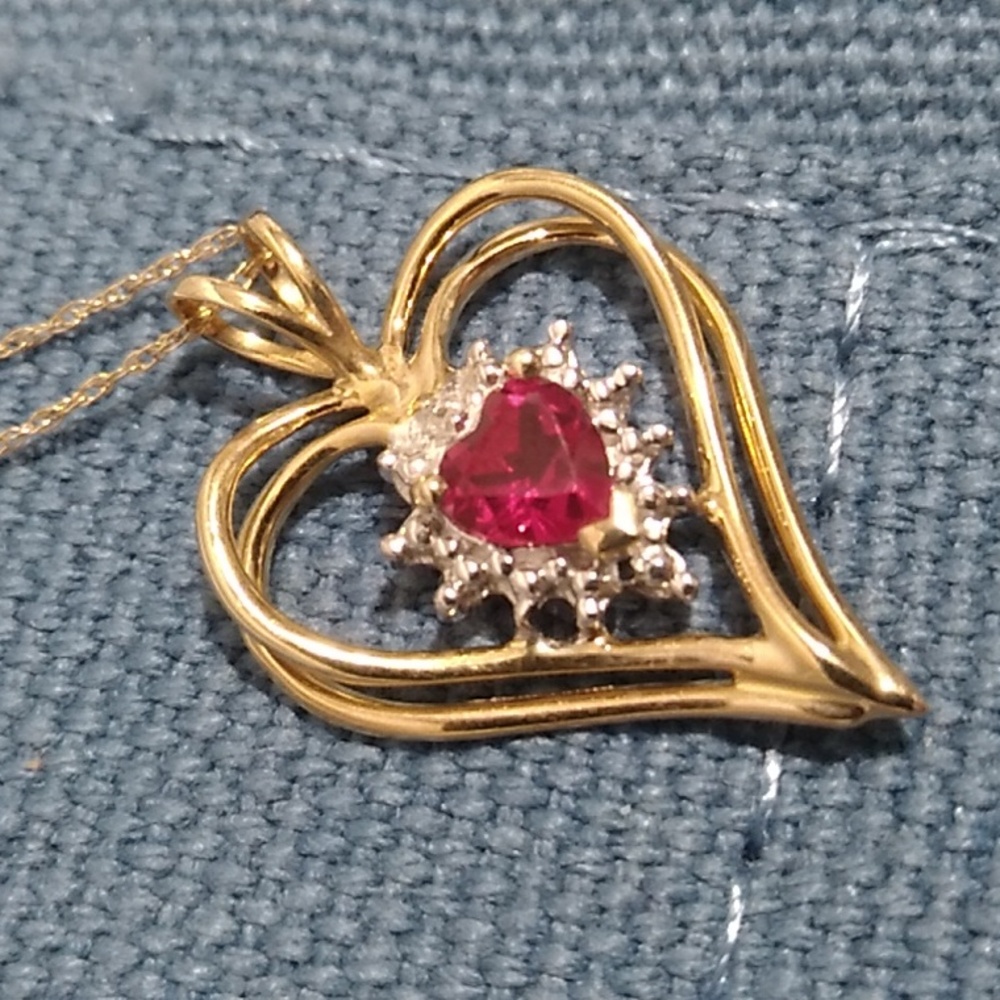 10kt Yellow Gold Diamond Ruby Heart Pendant W Original 10kt Gold Chain 20" - Picture 8 of 11